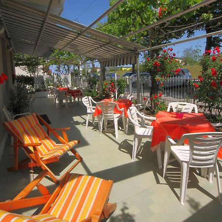 Villa Lauda B&B Rimini Eksteriør bilde