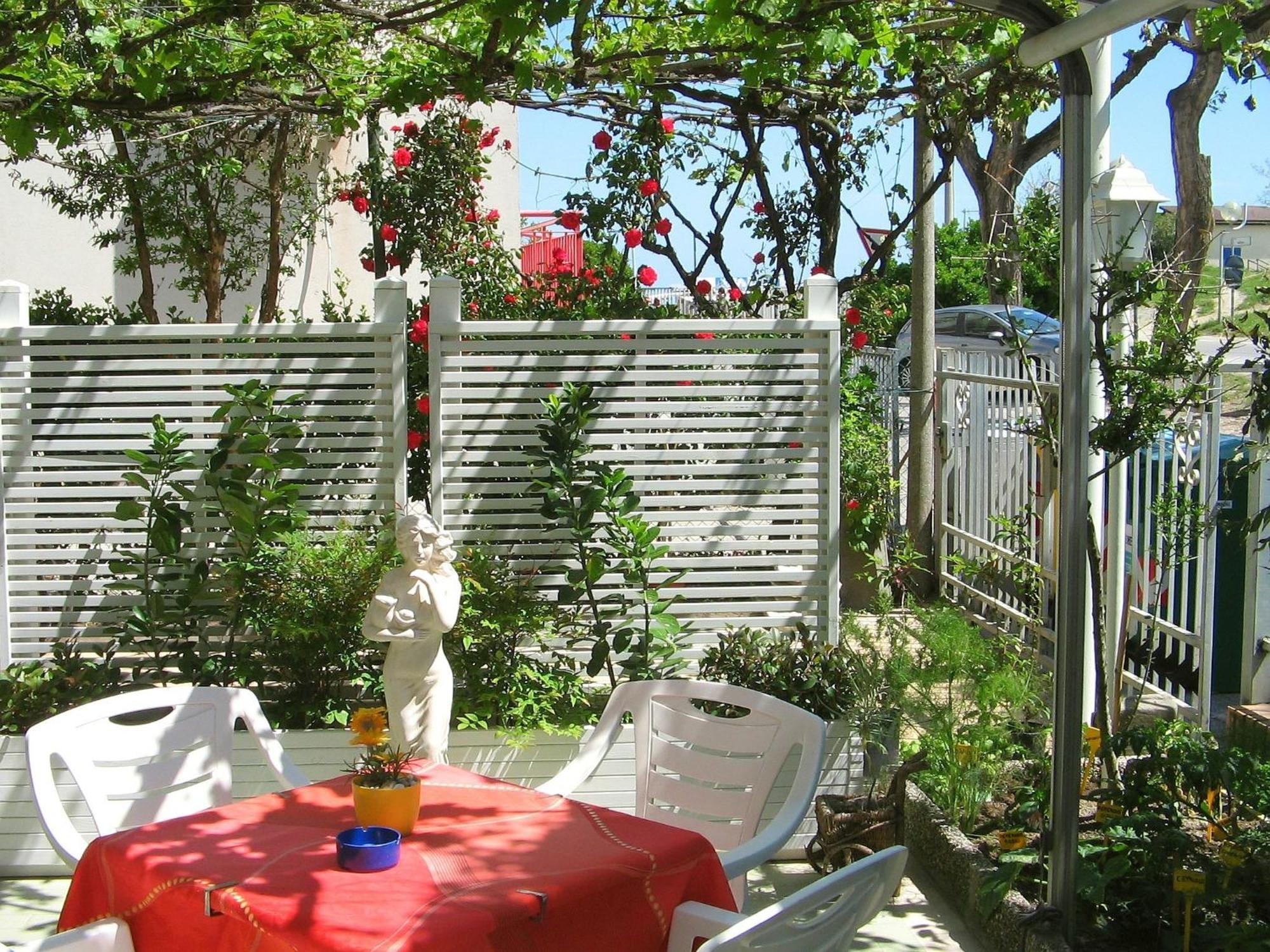Villa Lauda B&B Rimini Eksteriør bilde